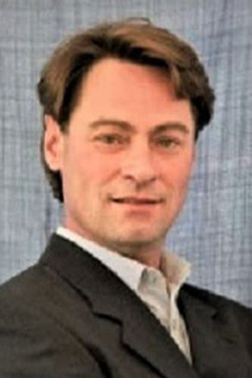 Marko Kathol as Baron Koloman Zsupán