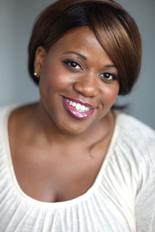 Q. Smith as Hannah / Others