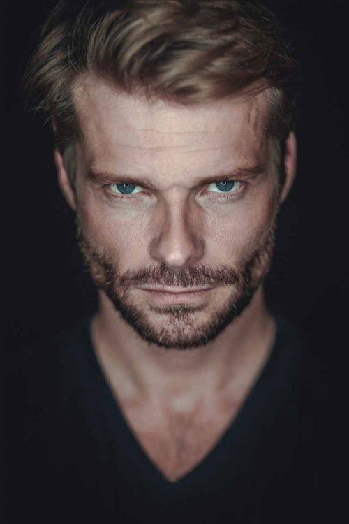 Felix Maximilian as Michael