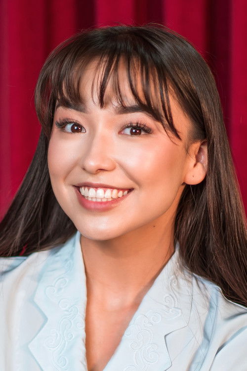 Madalena Abdrakmanova as Aisulu