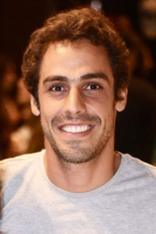 Alexandre Moretzsohn as Monet