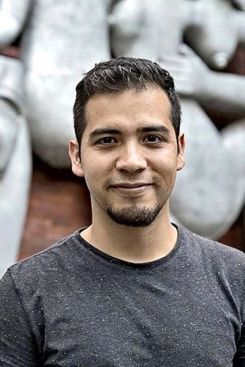 Gerardo del Razo as Jonas