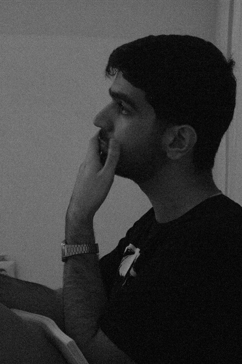 رضا حیدری as 