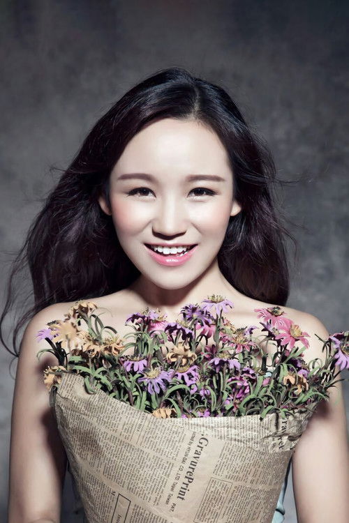 Wang Xueqin as (voice)