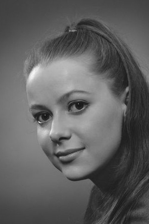 Elli Castrén as Eila Nieminen