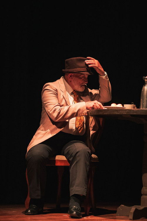 Artur de oliveira as Senhor