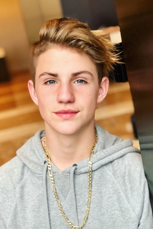 MattyB as Matt
