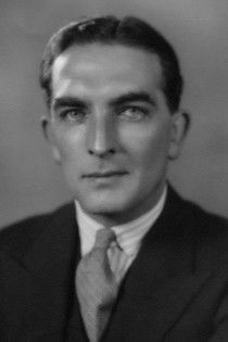 Alec Fraser as Lord Malcolm Hay