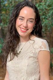 Amanda Barber as Martha