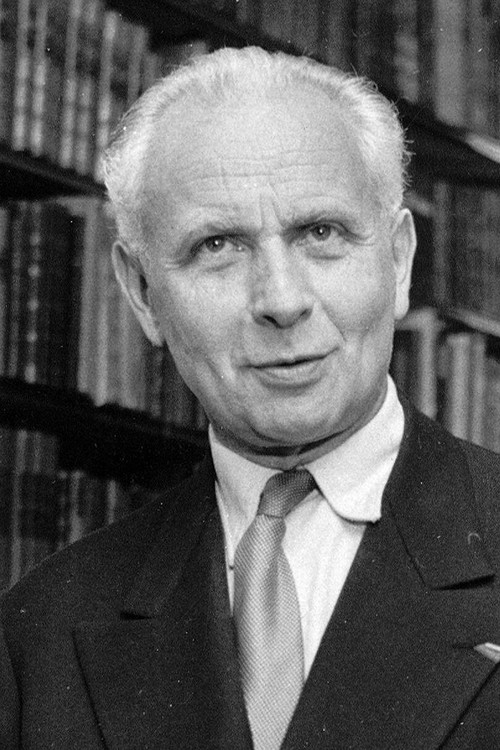 Louis Aragon as Self