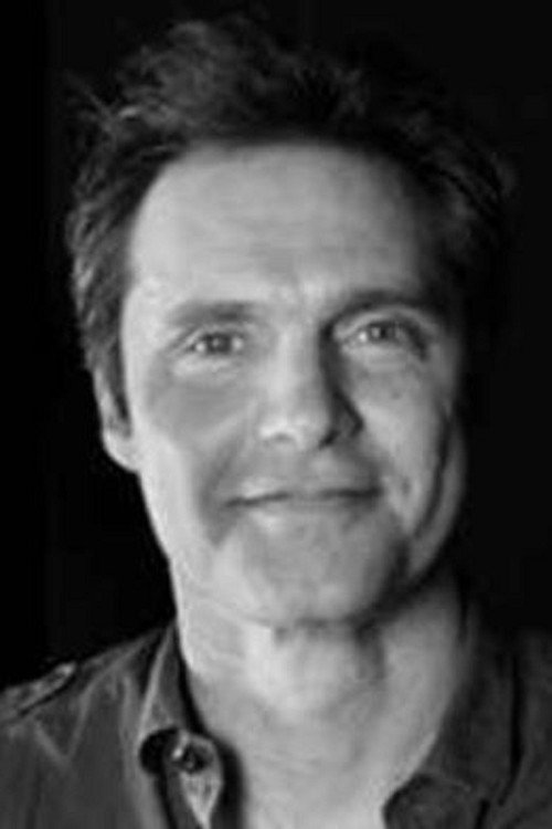 Pete Freezin' as Self - Guitars