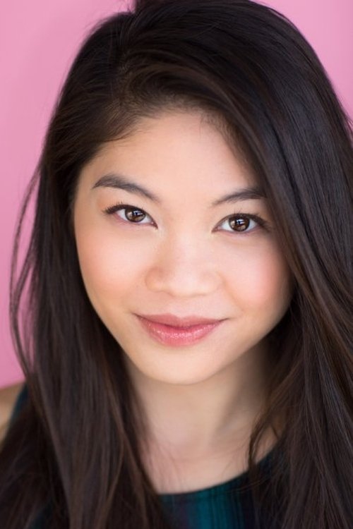 Lauren Gaw as Presley