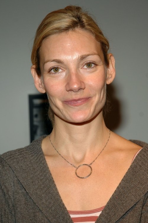 Beth Ehlers as Coryn Foster