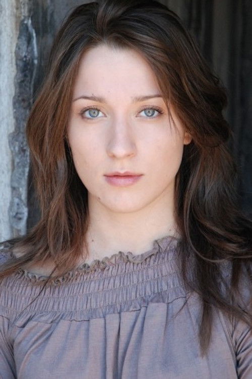 Elisa Sensi as Nicole