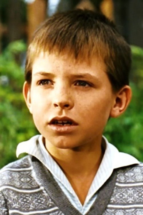 Patrick de Bardine as The son of the illuminated