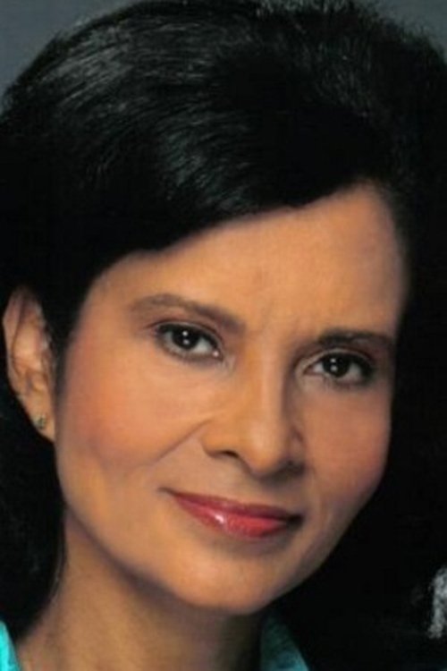 Denia Brache as Louie's Wife