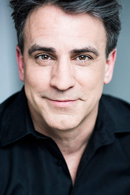 Luis Bertrand as Zac