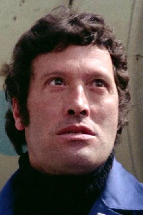 Alfredo Ciarpelloni as Truck Driver (uncredited)