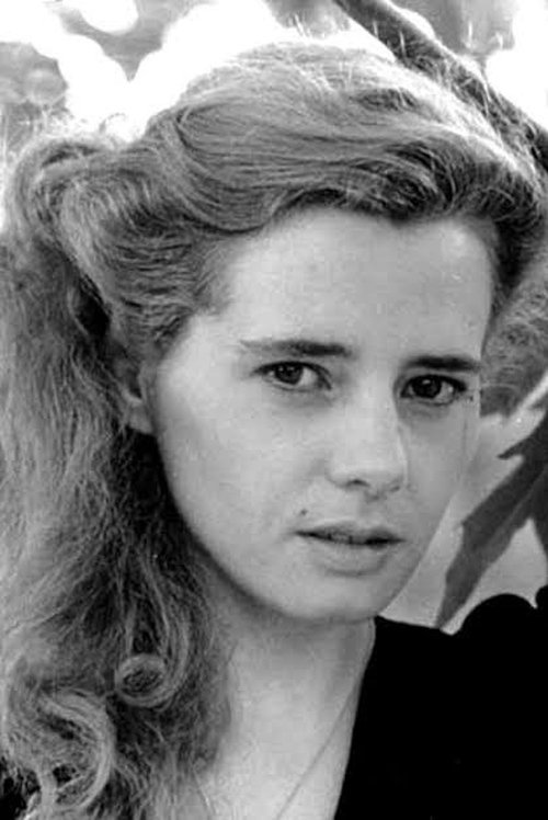 Agnès Garreau as La fiancée de Potier