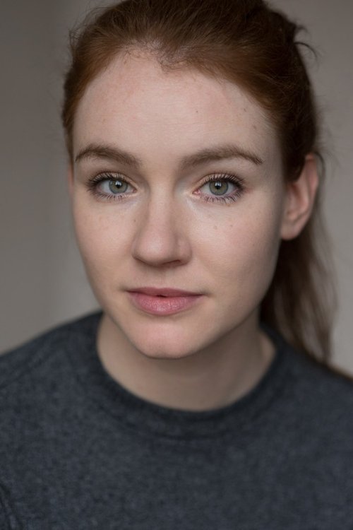 Natalie Robbie as Sarah Murray