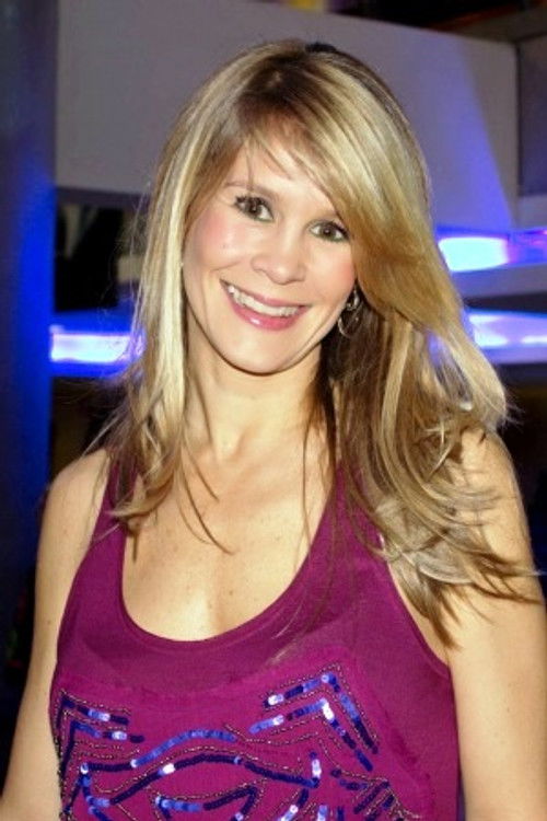 Andreína Blanco as Maria Martha