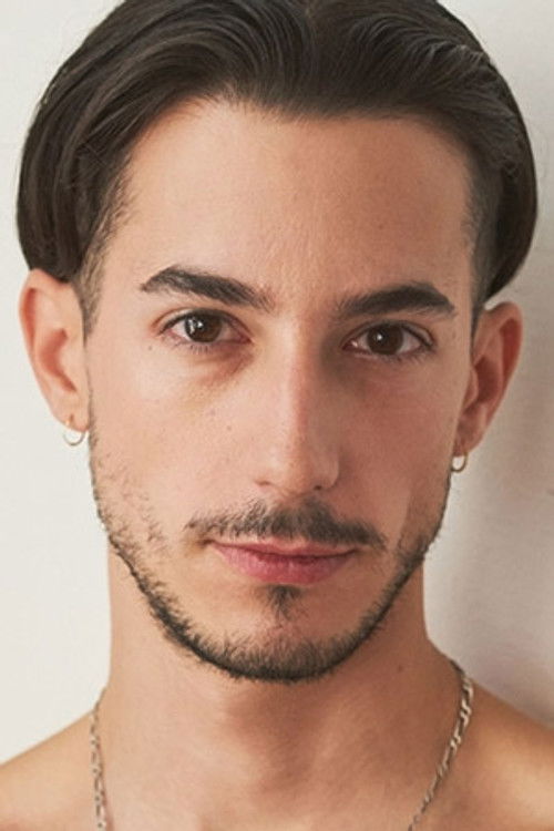 Alejandría Cinque as Miguel