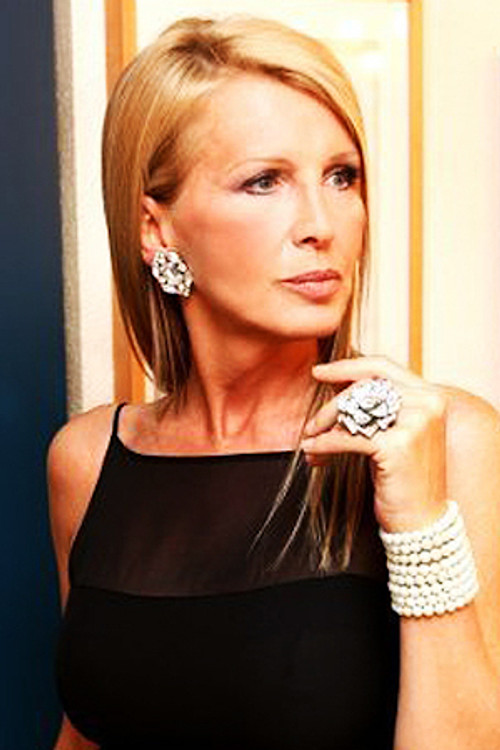 Maurizia Paradiso as 