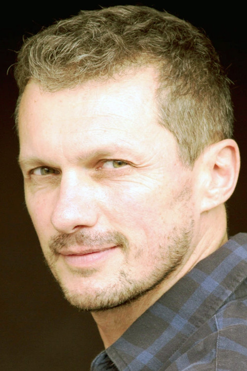 Hervé Segata as Ligo