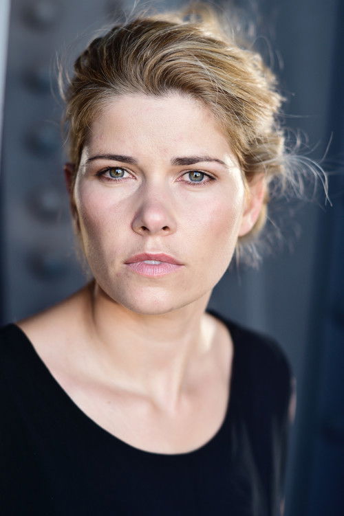 Melanie Isakowitz as Luma