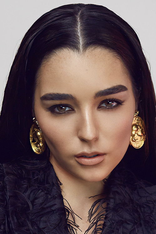 Indiana Massara as Paige