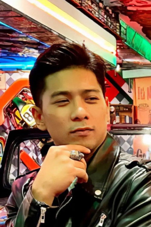 Rocky Labayen as Lance