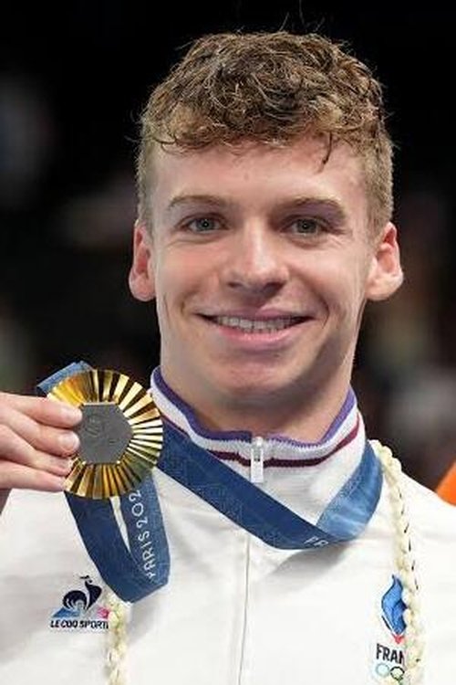 Léon Marchand as Lui-Même