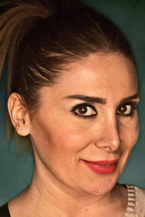 Züleyha Karyağdı as Aysel