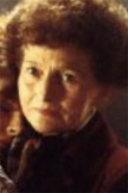 Hannah Bush as Woman (Clip: Suspended in Gaffa)