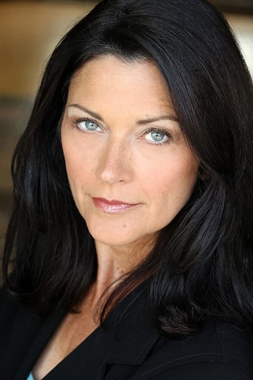 Caroline Redekopp as Detective Nolan