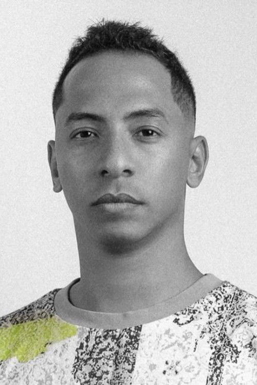 Khaled Mokhtar as مختار تيخا