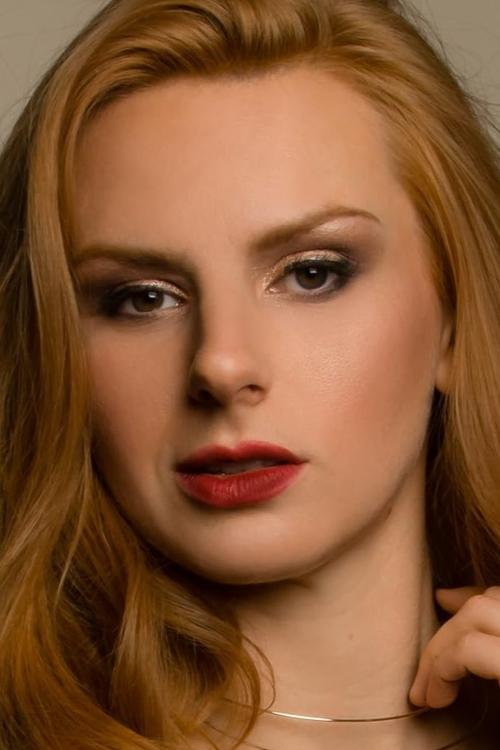 Dane Berkshire as Cake Girl