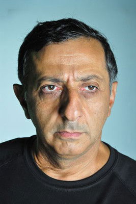 Mehmet Bulduk as Polis