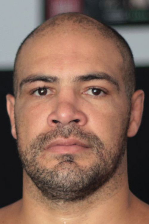 Thales Leites as Self