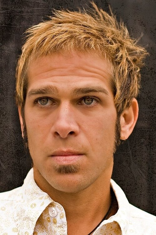 Jonathan Tiersten as Ricky