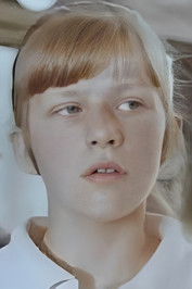 Natalya Martinson as молодая няня