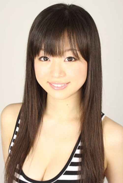 Chiaki Kyan as Darts bar guide