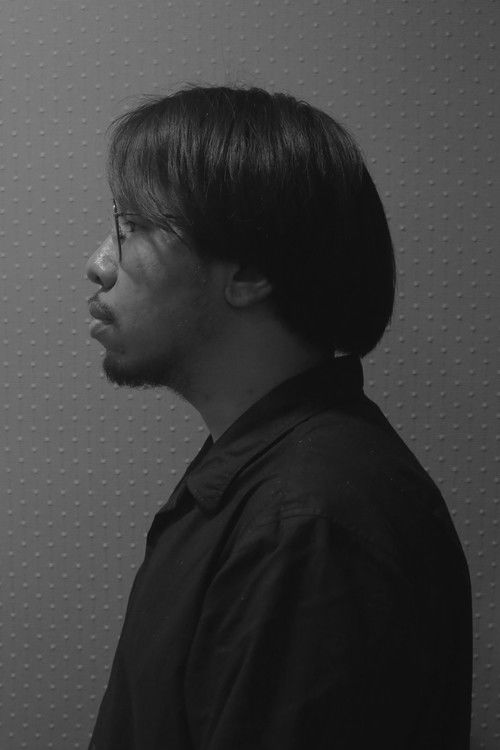 Thanit Yantrakovit as Gambling Boy