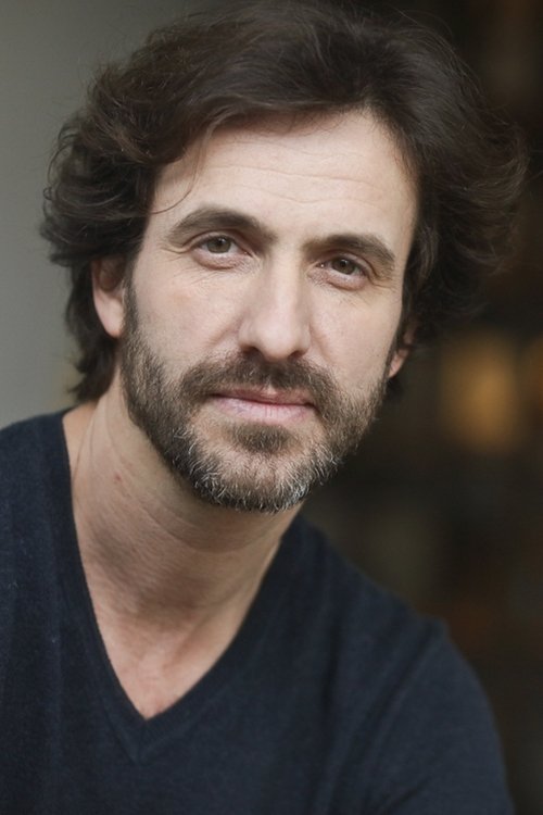 Stanislas Grassian as Bishop Henri de Gondi