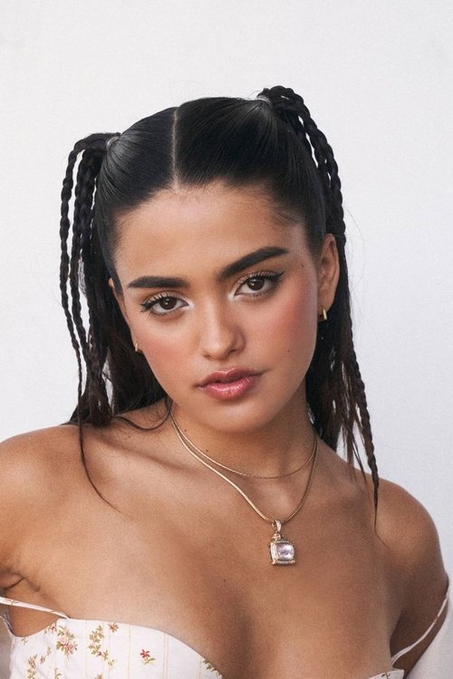 Maia Reficco as Camila