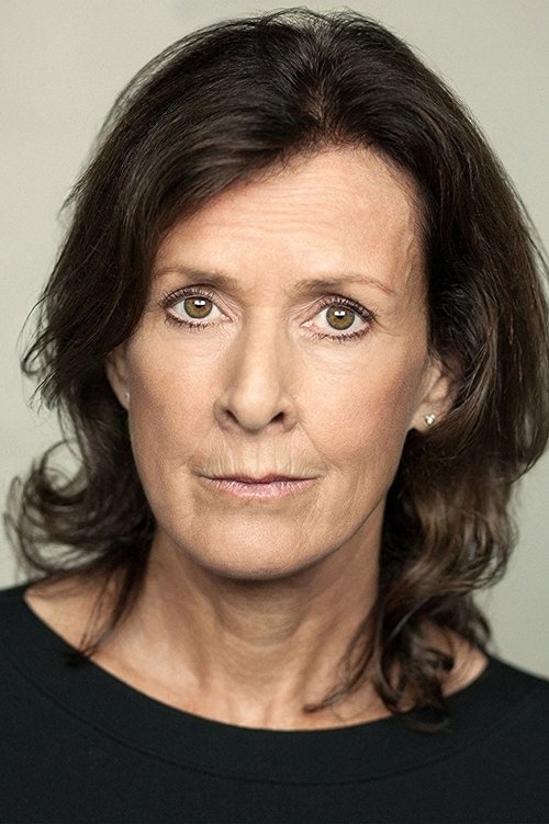 Kirsten Cooke as Mother