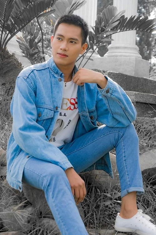 Harold Espiritu as Member