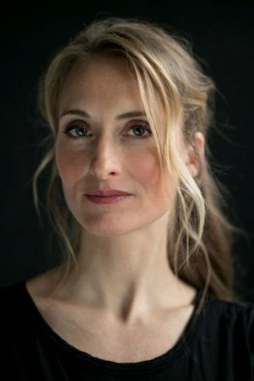 Geerteke van Lierop as Daughter