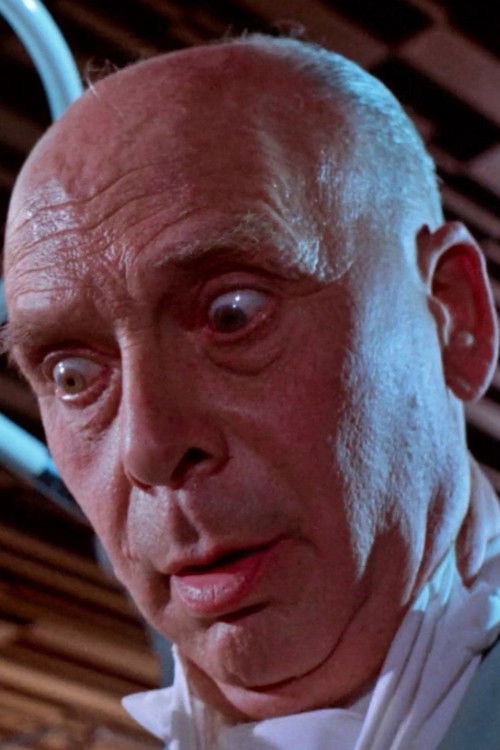 Giorgio Sciolette as Dr. Ferrar