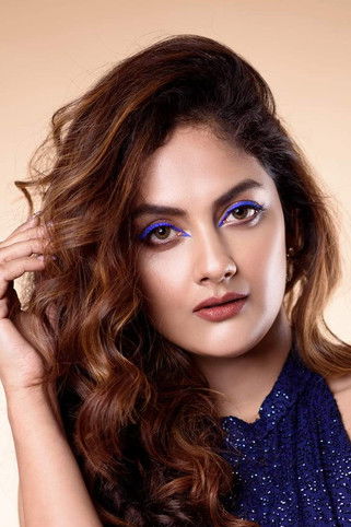 Sairity Banerjee as Khushi's friend